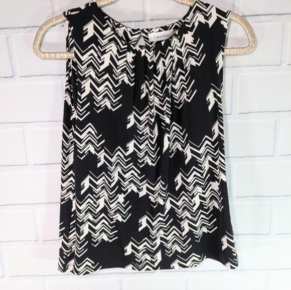 Calvin Klein Pleated Knit Sleeveless Top - Picture 1 of 4